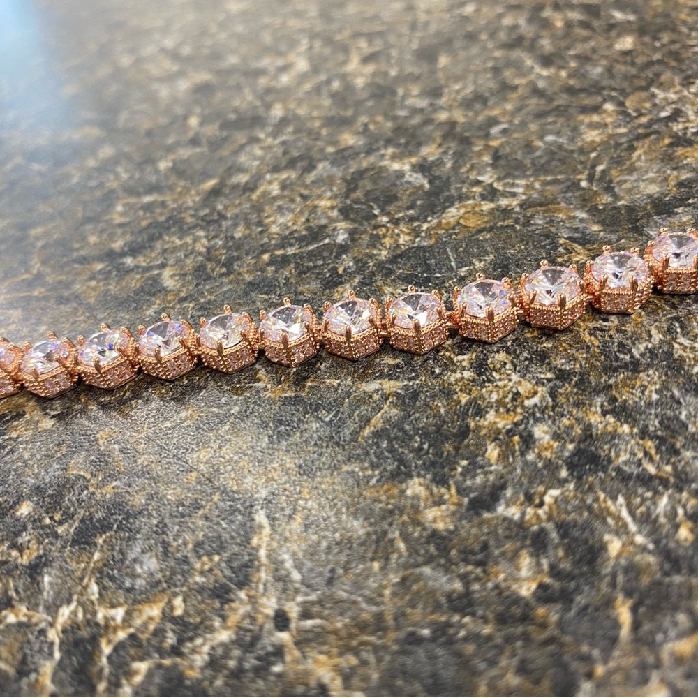 Rose Gold Honeycomb Bracelet - Picture 3 of 3
